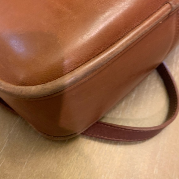 Vintage Coach City Bag in British Tan Made in the United States with hang tag - Picture 7 of 16